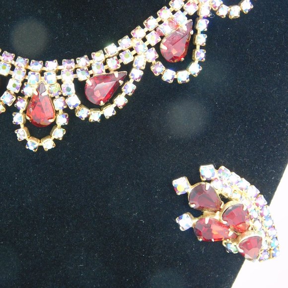 Vintage Rhinestone Necklace & Earrings one - Picture 4 of 5
